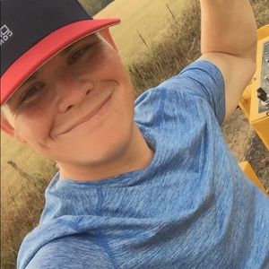 Meet your Posher, Larry